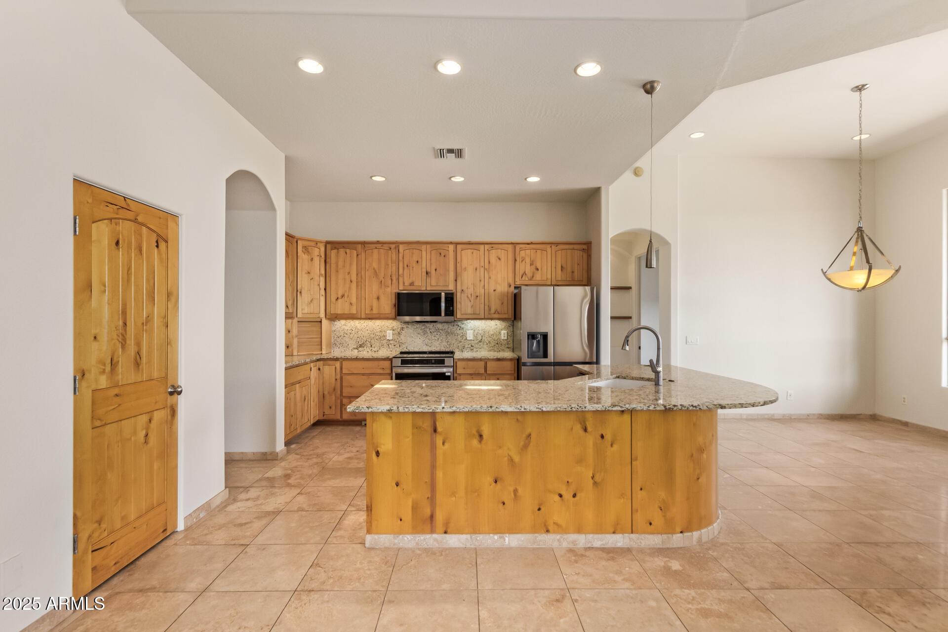 945 North Mountain View Road Apache Junction, AZ 85119 - Photo 14 of 53 16 - Mountain View