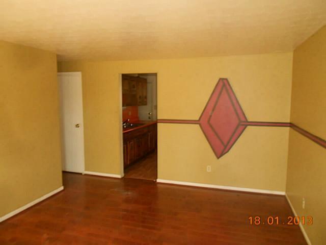 1818 Binbrook Road Columbus, OH 43227 - Photo 3 of 11 Gallery Image 3