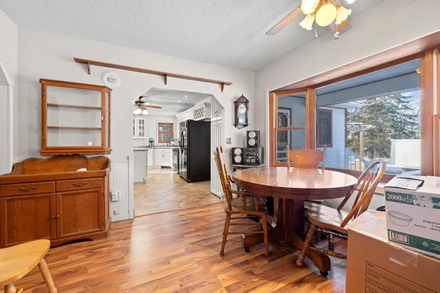 $650,000 | 34240 Park Trail, Center City, MN 55012