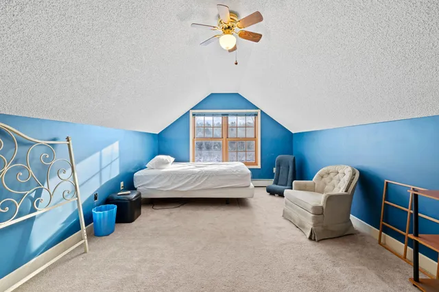 $650,000 | 34240 Park Trail, Center City, MN 55012