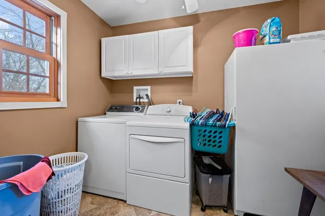 $650,000 | 34240 Park Trail, Center City, MN 55012