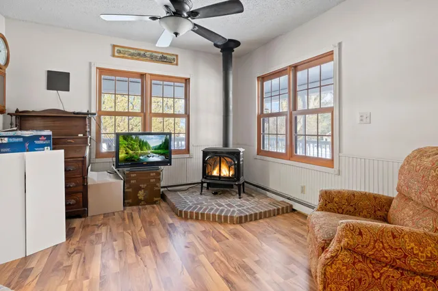 $650,000 | 34240 Park Trail, Center City, MN 55012