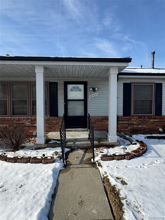 24064 Greenhill Road Warren, MI 48091 - Photo 1 of 29 Gallery Image 1