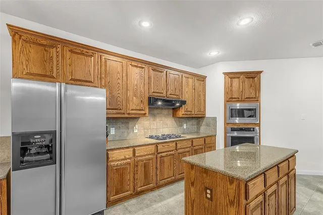 $599,995 | 437 Fox Trail, Allen, TX 75002