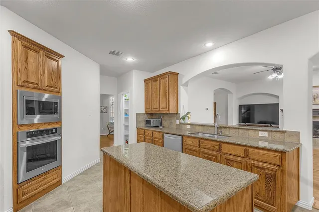 $599,995 | 437 Fox Trail, Allen, TX 75002