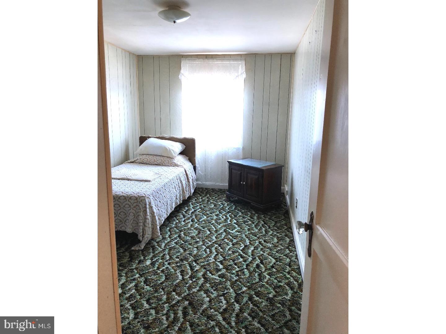 142 Academy Road Clifton Heights, PA 19018 - Photo 11 of 13 Bedroom 3