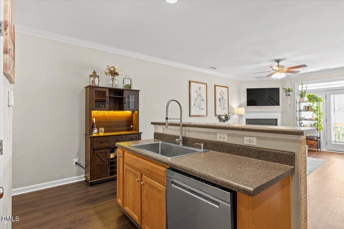 4610 Merendino Street Raleigh, NC 27606 - Photo 8 of 30 07-4610 Merendino - Open Peek Media-7