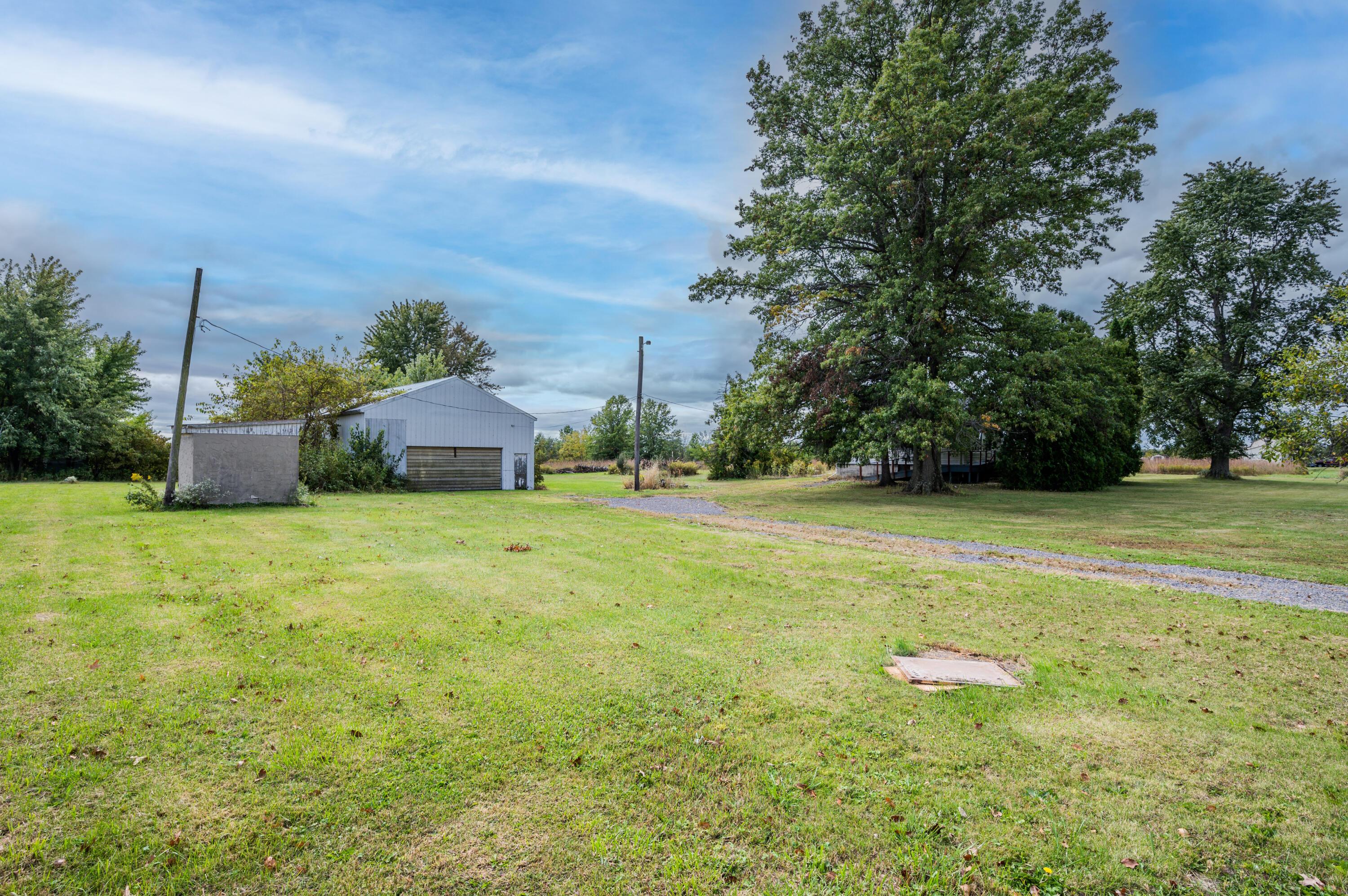 5681 Seiter Road Marion, OH 43302 - Photo 8 of 29 f8_5681_Seiter_01-Edit(1)