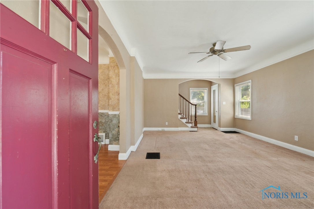 715 Cloverdale Road Toledo, OH 43612 - Photo 3 of 23 Gallery Image 3