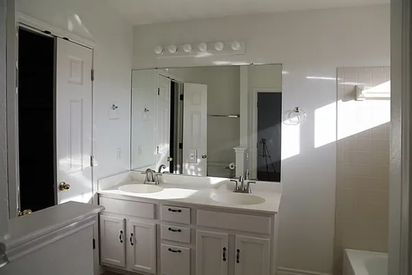 $2,215 | 805 Settlement Street, Cedar Park, TX 78613