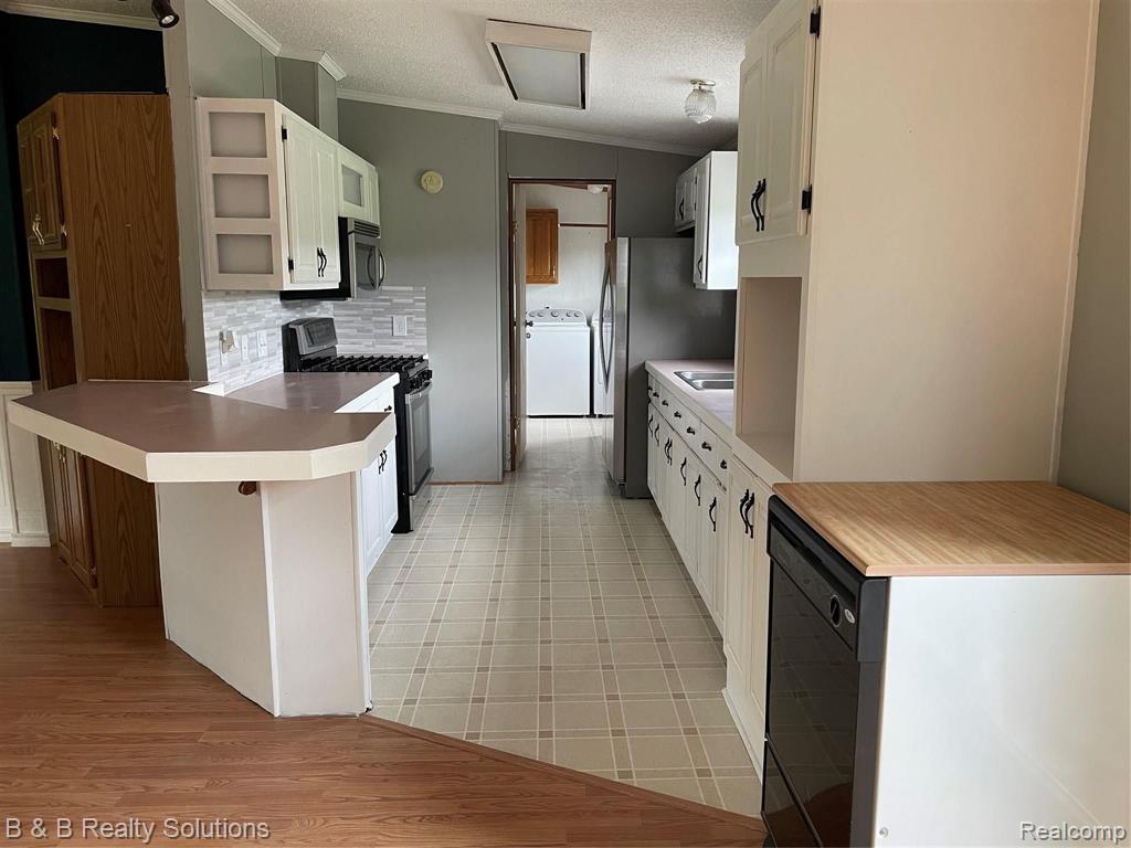 2164 Bowers Road Lapeer, MI 48446 - Photo 13 of 26