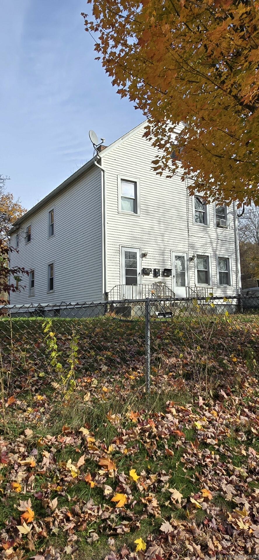 40 Maple Place Middletown, CT 06457 - Photo 5 of 6 a backyard of a house