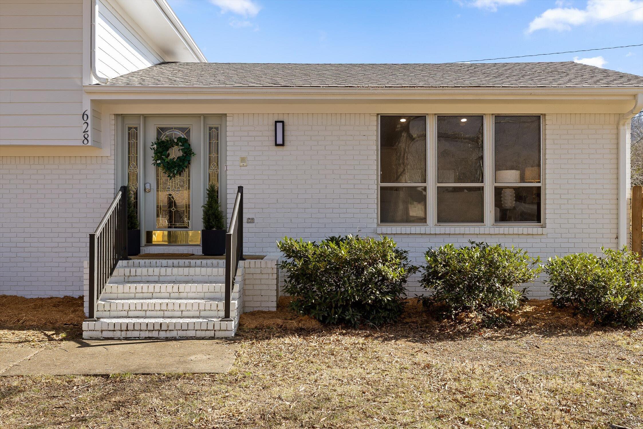 628 Spring Valley Lane Chattanooga, TN 37415 - Photo 2 of 76 01-Spring Valley-1