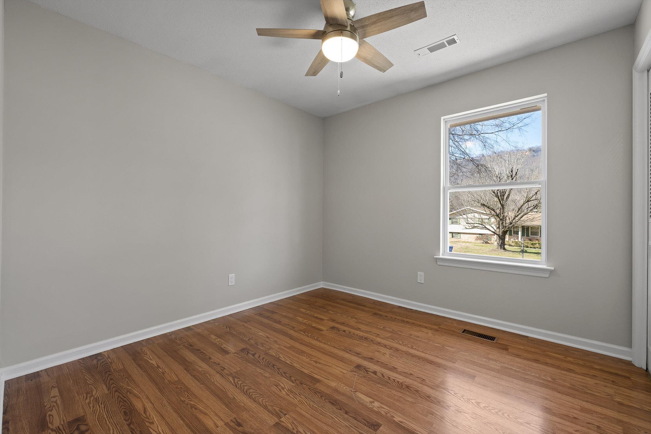 628 Spring Valley Lane Chattanooga, TN 37415 - Photo 53 of 76 45-Spring Valley-45