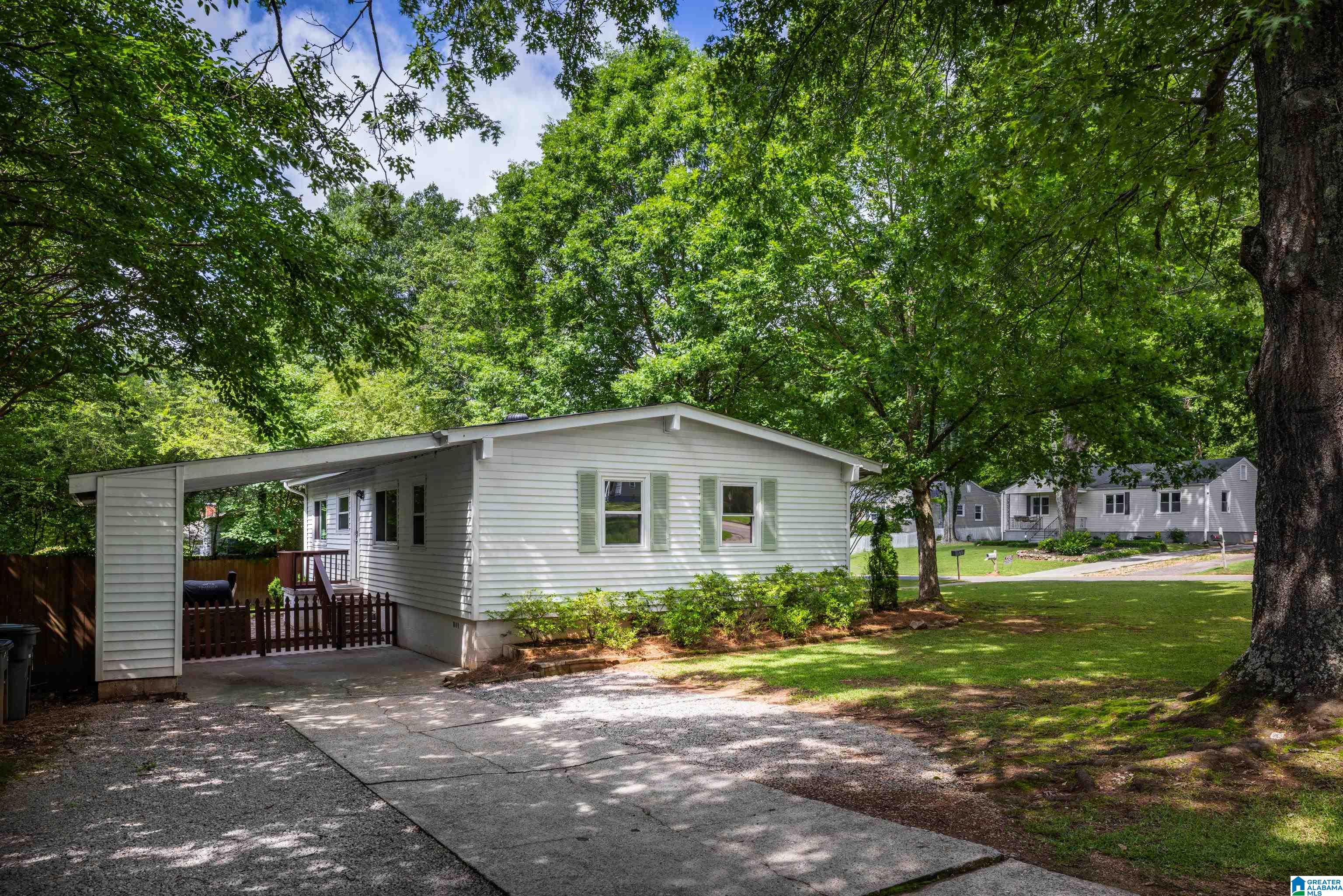 1345 Cresthill Road Birmingham, AL 35213 - Photo 32 of 34