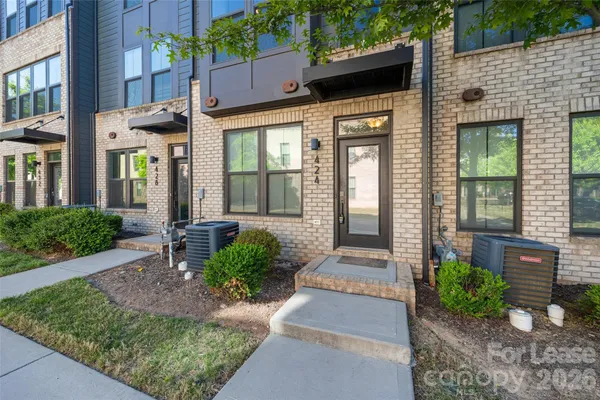 $3,650 | 424 Music Hall Way, Charlotte, NC 28203