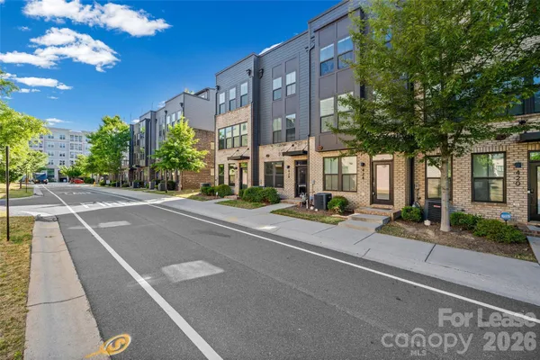 $3,650 | 424 Music Hall Way, Charlotte, NC 28203