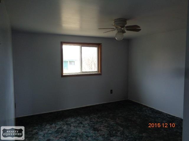 8520 Brown Road Yale, MI 48097 - Photo 8 of 10 31274057-7.JPG