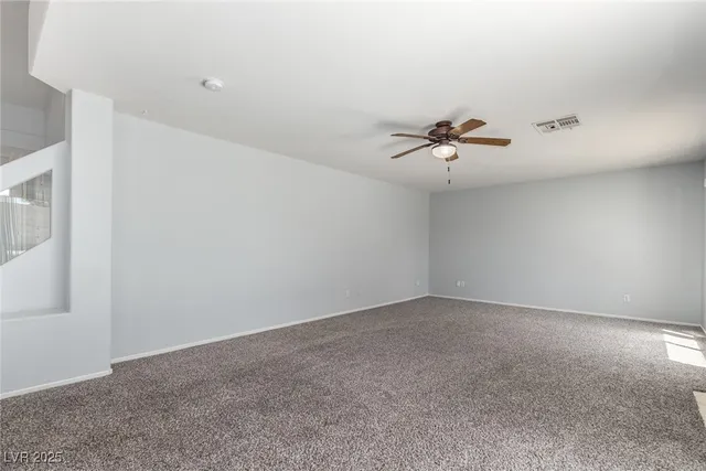 $2,100 | 9842 Silver Lasso Street, Las Vegas, NV 89183