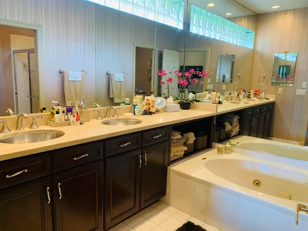 $7,500 | 5480 Northwest 41st Terrace, Boca Raton, FL 33496