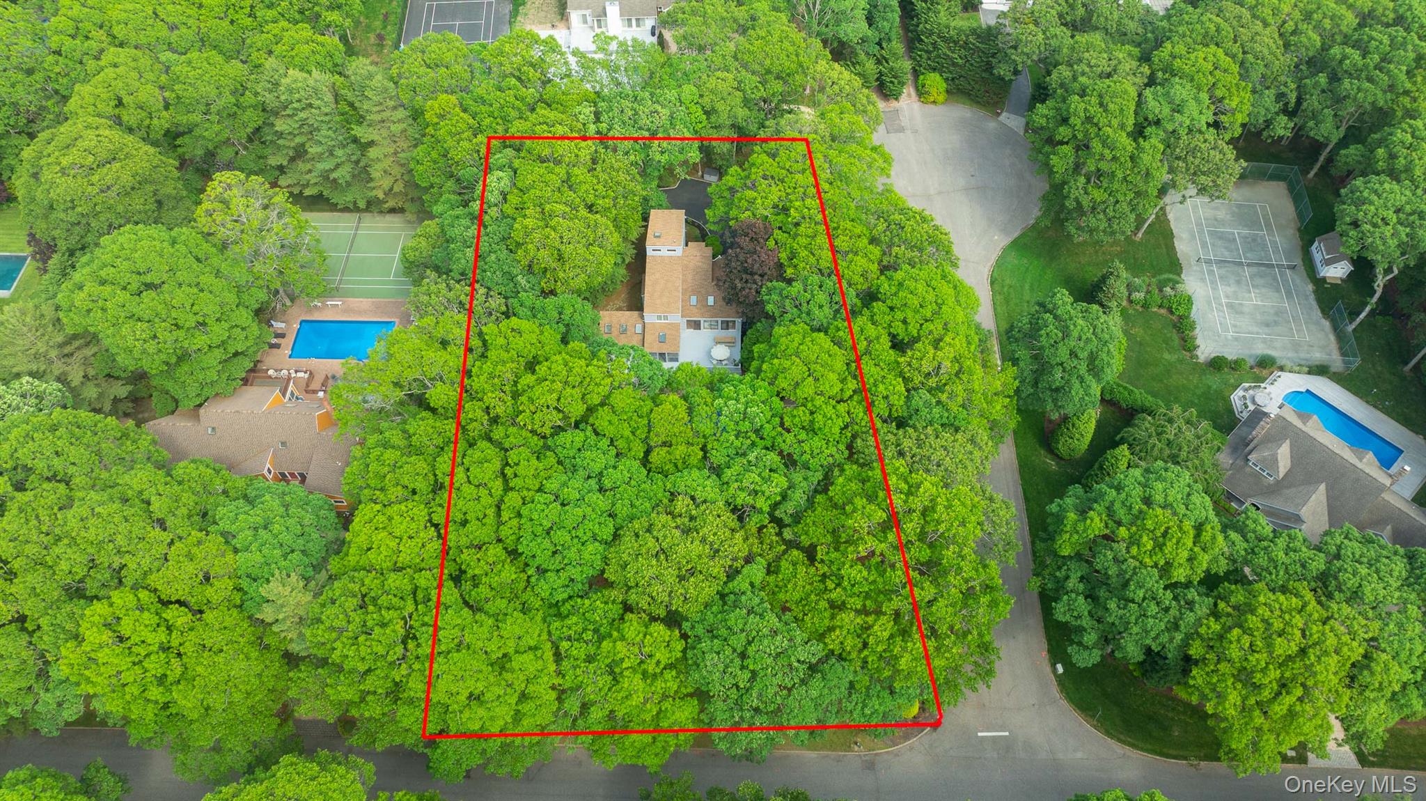 2 Strathmore Court Remsenburg, NY 11960 - Photo 19 of 20