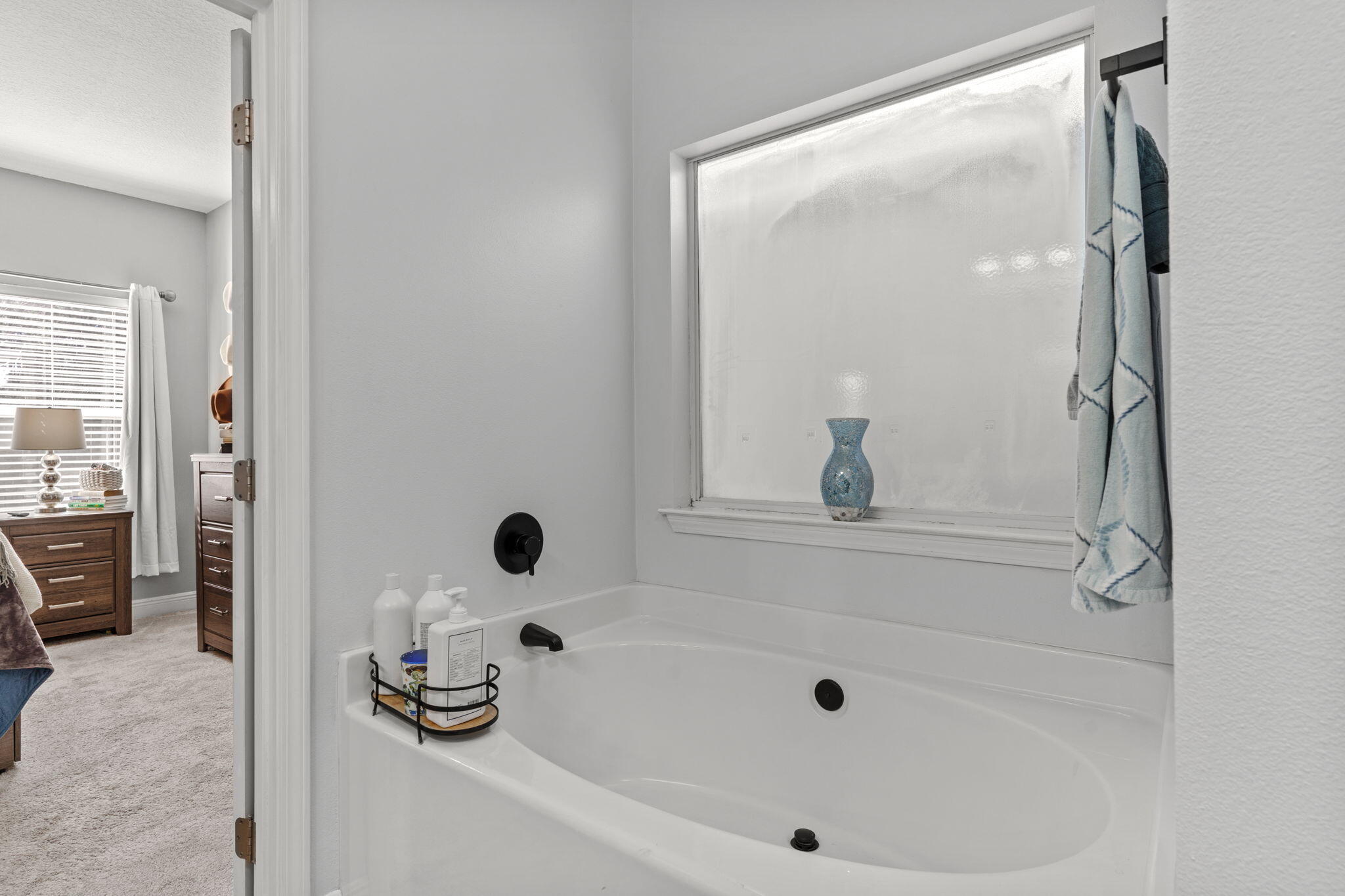 201 Water Oaks Loop Santa Rosa Beach, FL 32459 - Photo 27 of 39 Master Bathroom