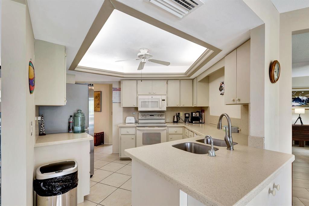 1235 Pine Needle Road Venice, FL 34285 - Photo 14 of 74