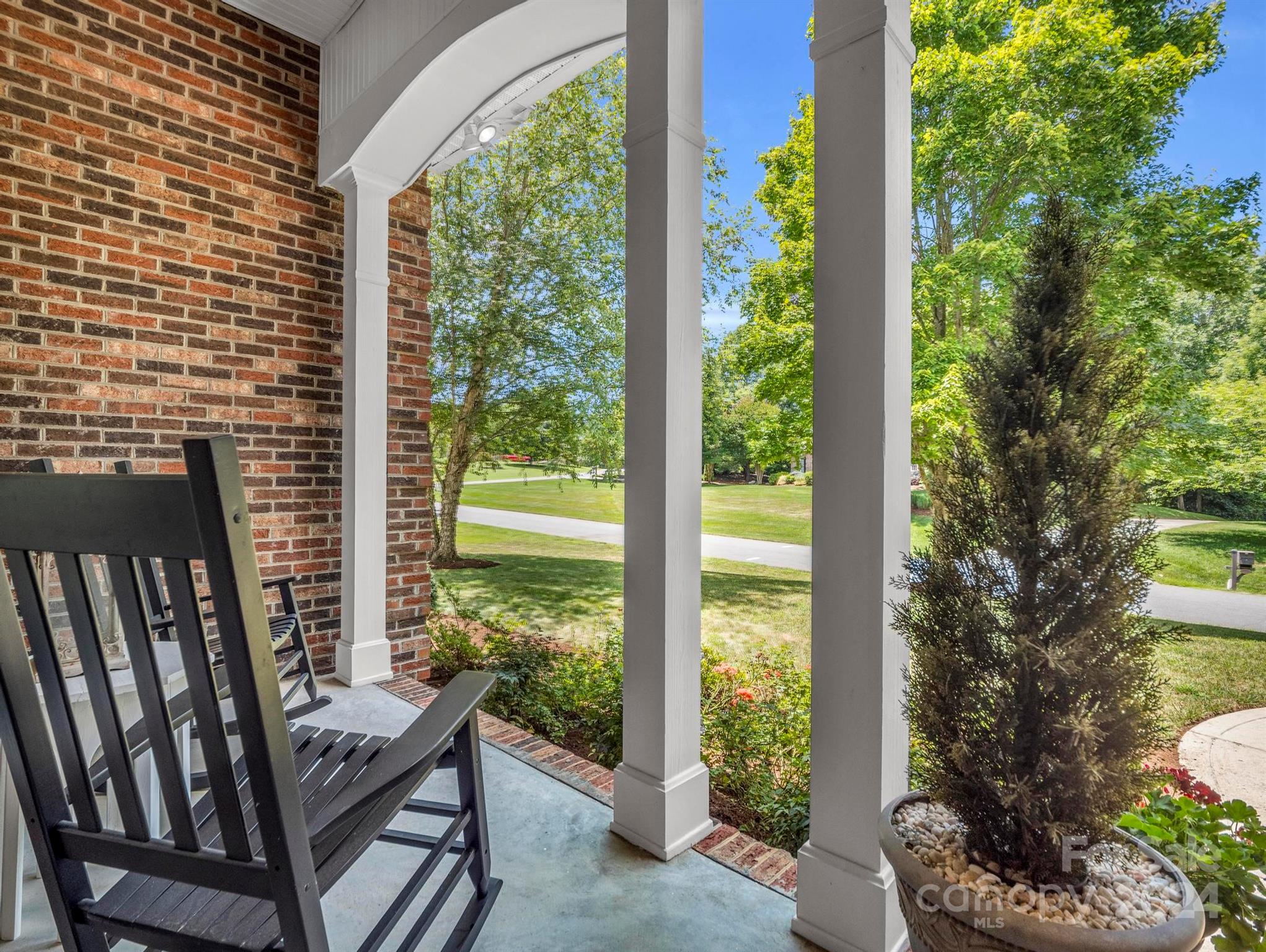 129 Laurel Ridge Drive Cherryville, NC 28021 - Photo 3 of 42 Gallery Image 3