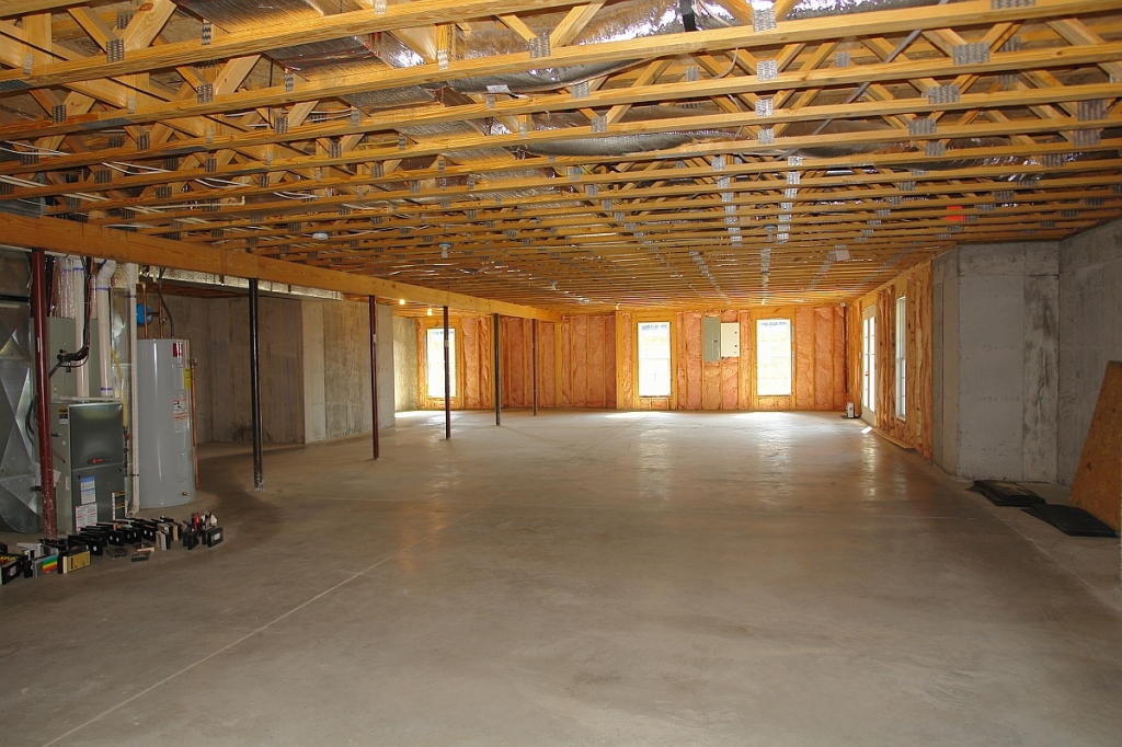451 Summit Ridge Road Daleville, VA 24083 - Photo 18 of 21 Lower Level 1