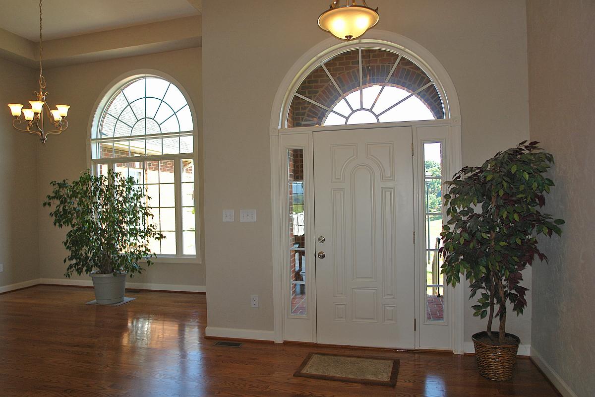 451 Summit Ridge Road Daleville, VA 24083 - Photo 3 of 21 Foyer