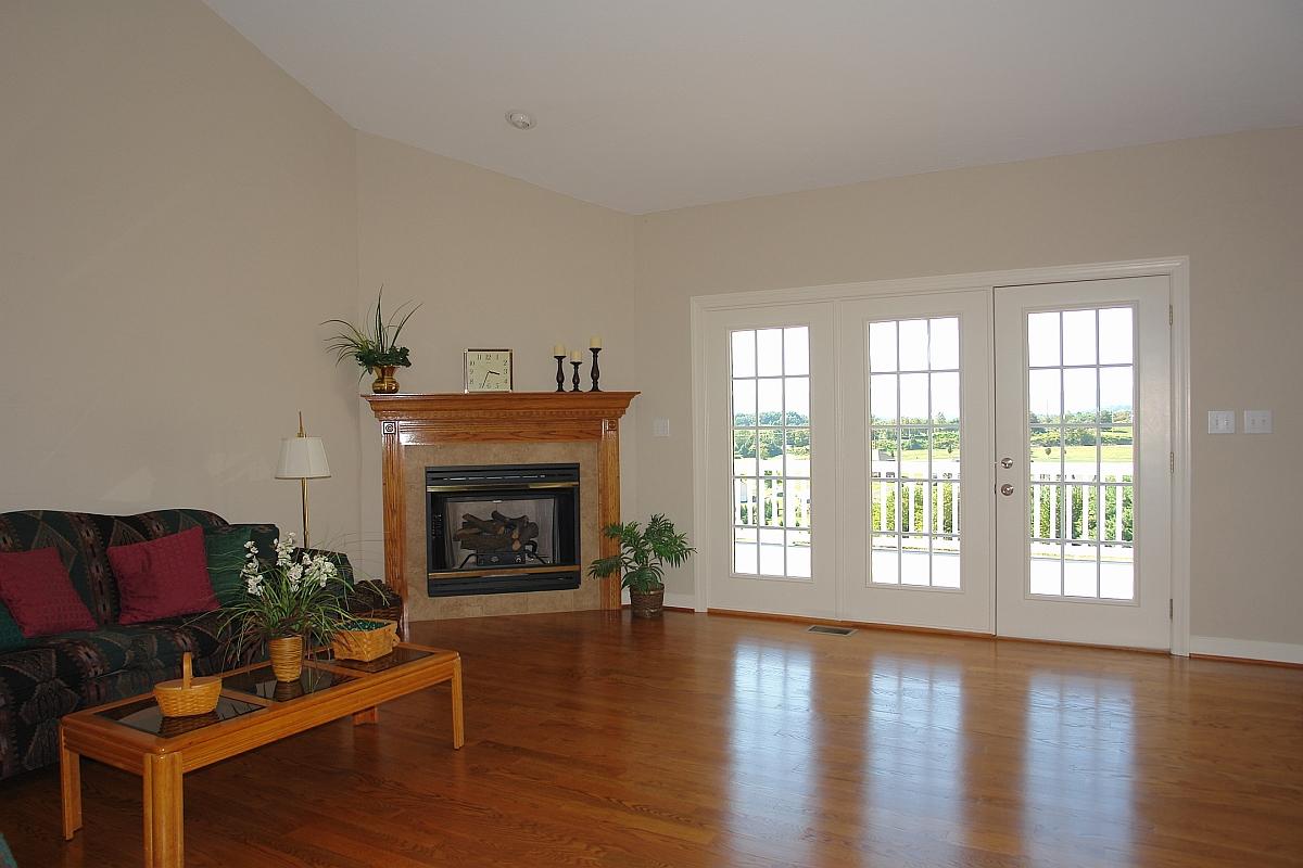 451 Summit Ridge Road Daleville, VA 24083 - Photo 4 of 21 Great Room 1