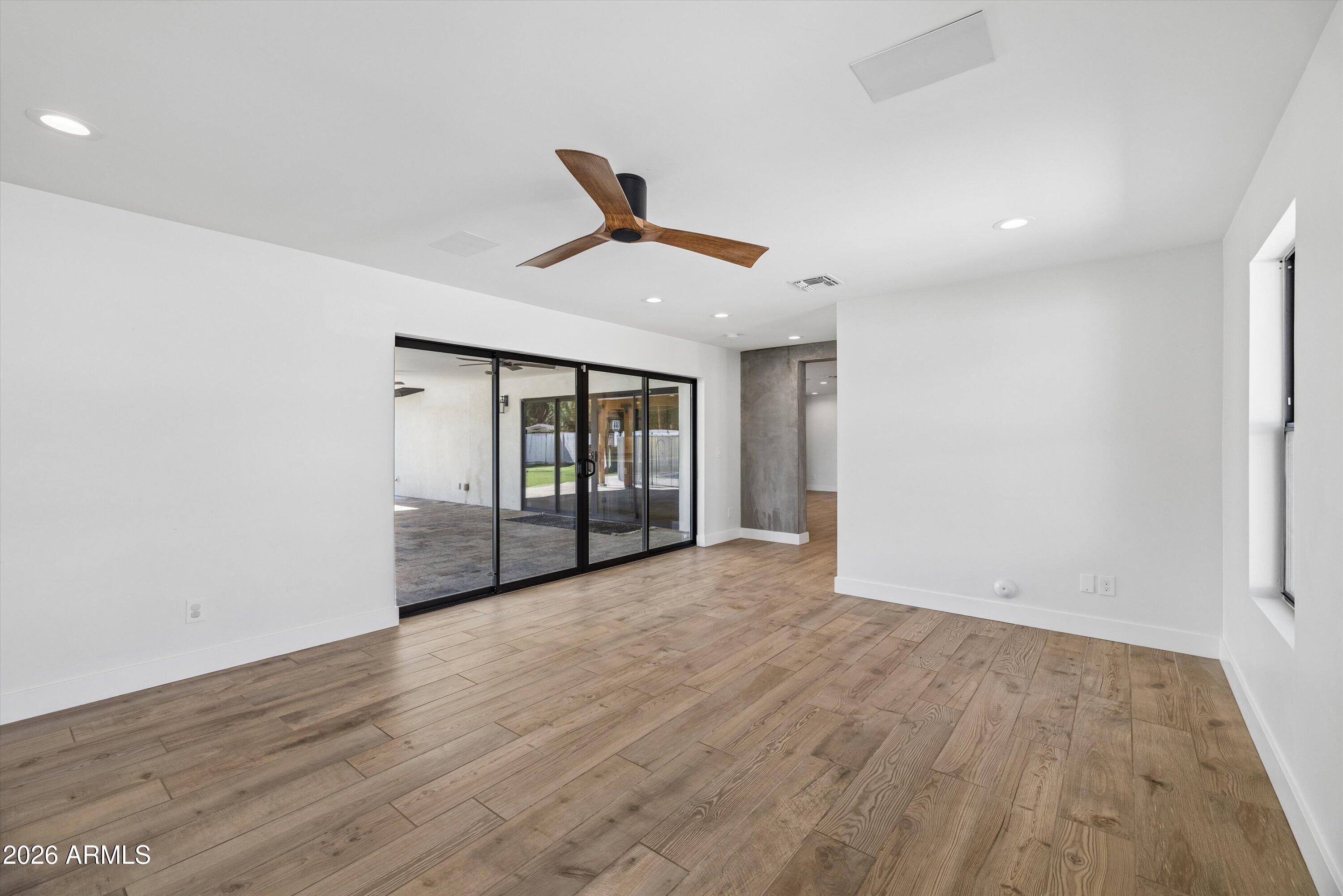 301 East Royal Palm Road Phoenix, AZ 85020 - Photo 16 of 69 15-301 E Royal Palm Rd, Phoenix, AZ 850
