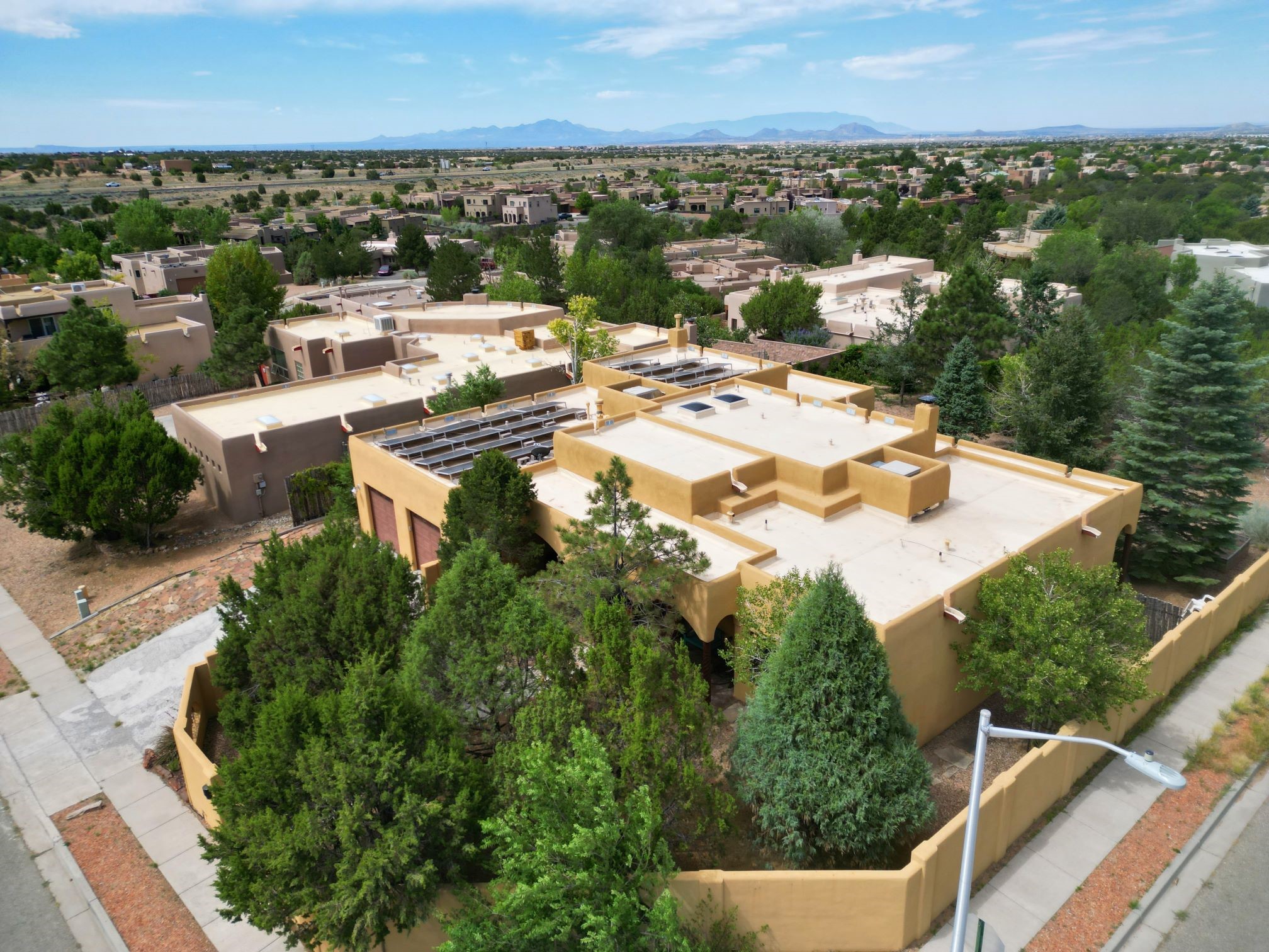 3038 Governor Lindsey Road Santa Fe, NM 87505 - Photo 32 of 37