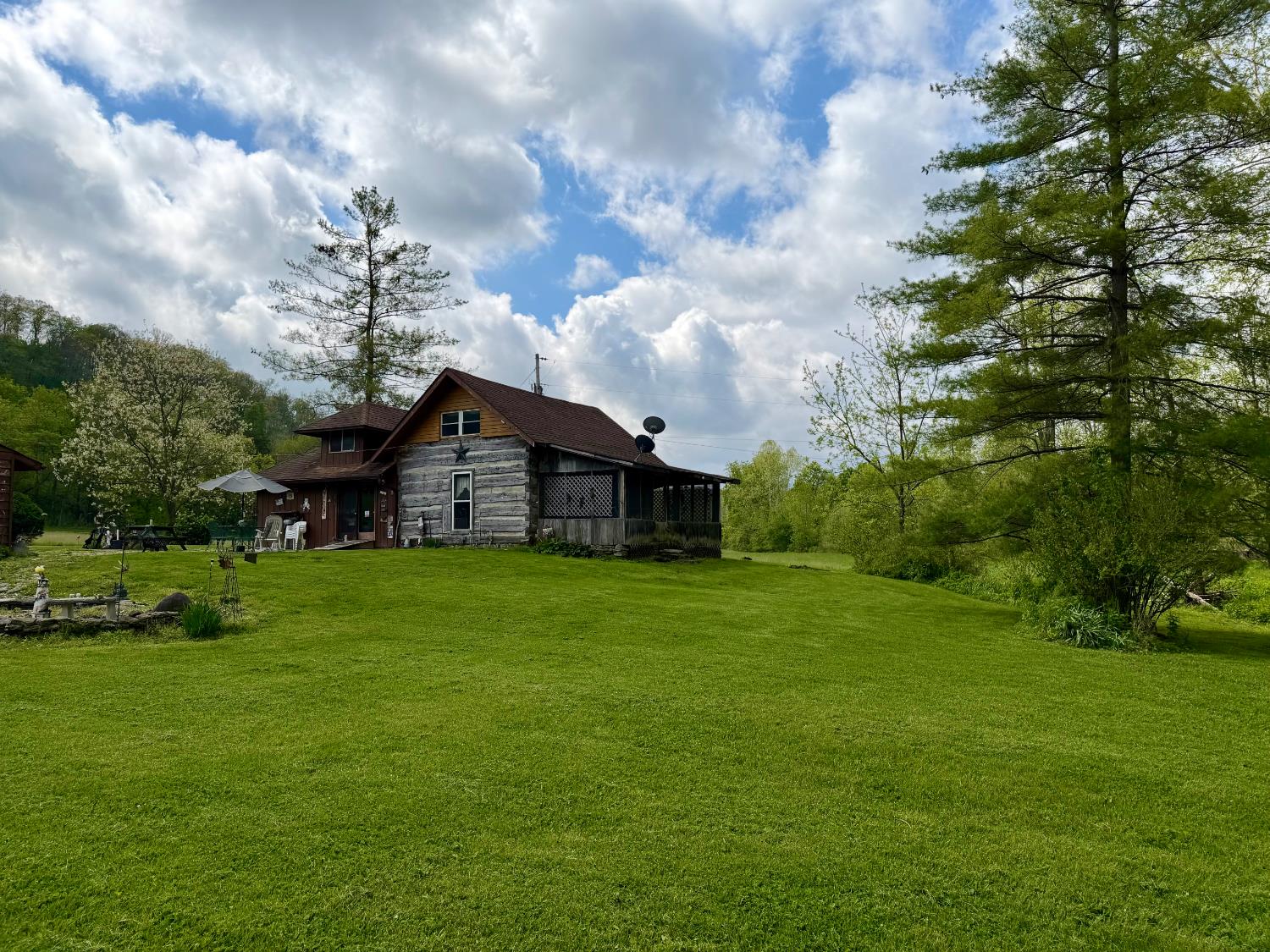 6033 Siemon Road Brookville, IN 47012 - Photo 4 of 62