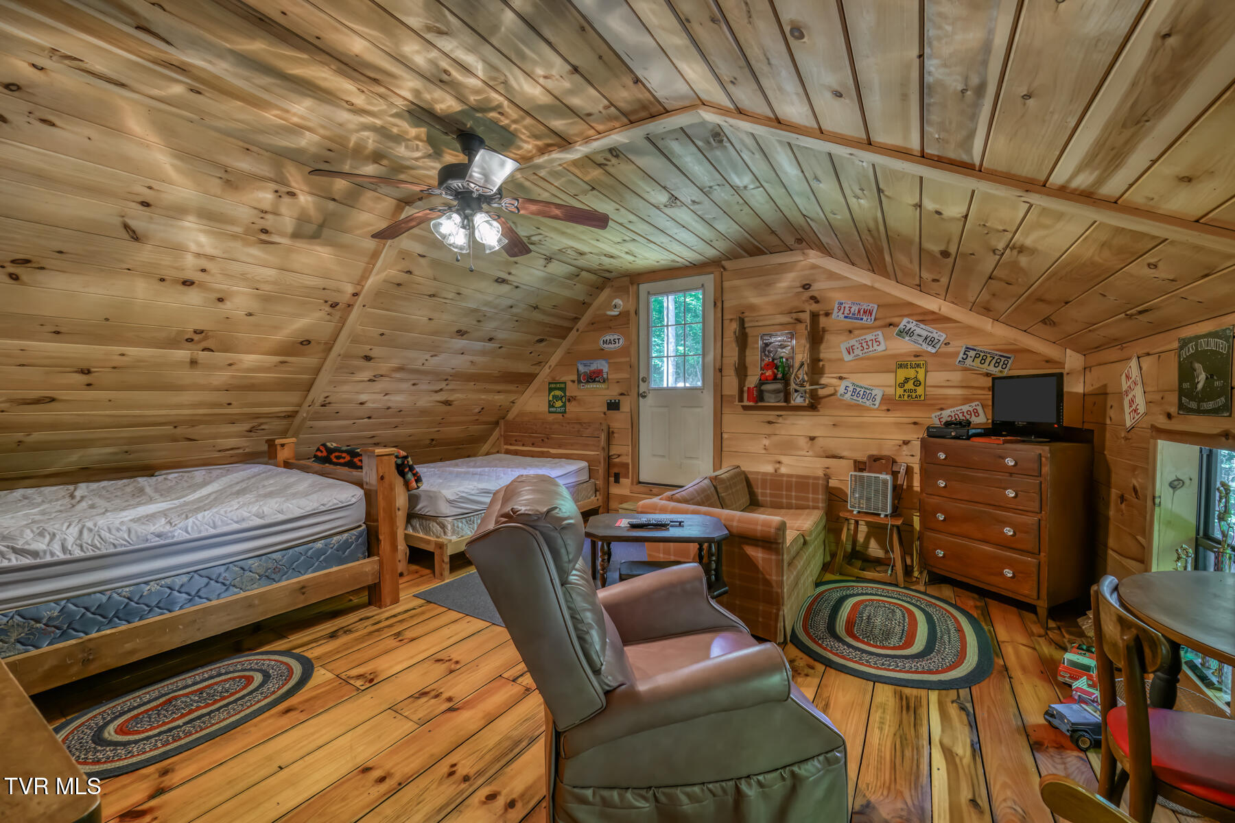 1150 Stage Road Mountain City, TN 37683 - Photo 17 of 31 1150 Stage Road-17