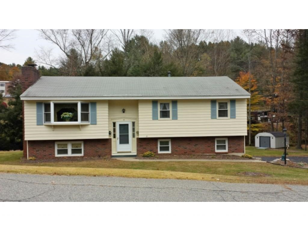 10 Pinewood Avenue Springfield, VT 05156 - Photo 1 of 21