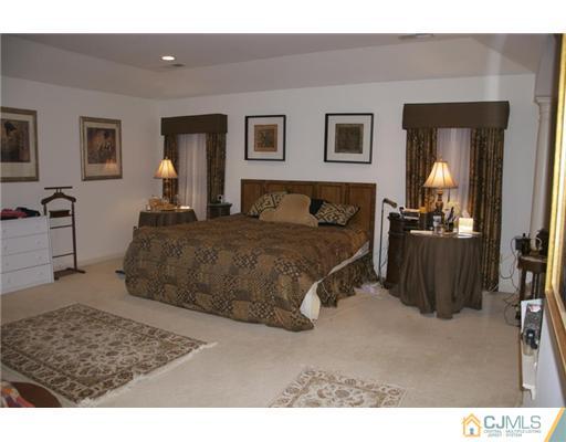 41 Rue Chagall Somerset, NJ 08873 - Photo 12 of 25 Gallery Image 12