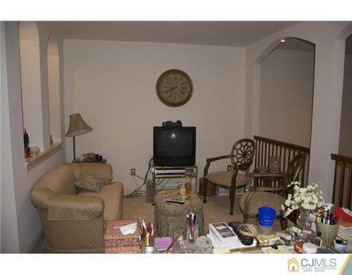 41 Rue Chagall Somerset, NJ 08873 - Photo 15 of 25 Gallery Image 15