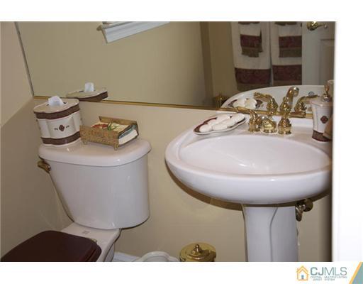 41 Rue Chagall Somerset, NJ 08873 - Photo 10 of 25 Gallery Image 10