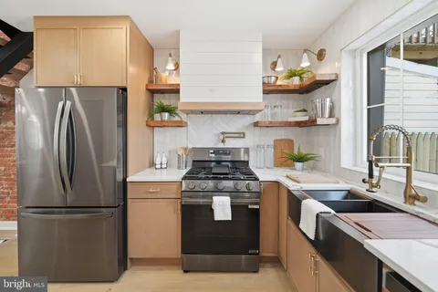 $750,000 | 2216 Tulip Street, Philadelphia, PA 19125