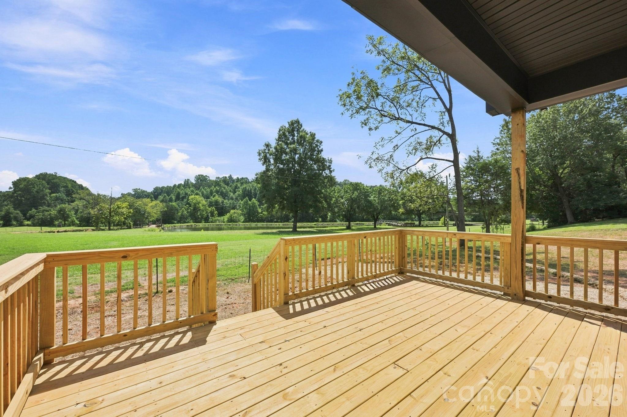 1515 Robin Road Newton, NC 28658 - Photo 10 of 12 Gallery Image 10