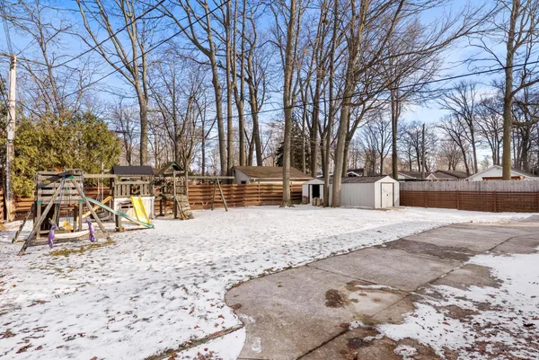 $244,900 | 1433 North 23rd Street, Manitowoc, WI 54220
