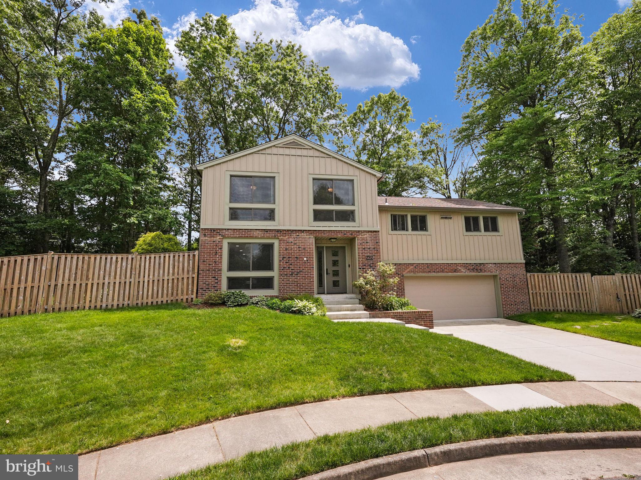 5425 Aylor Road Fairfax, VA 22032 - Photo 2 of 46