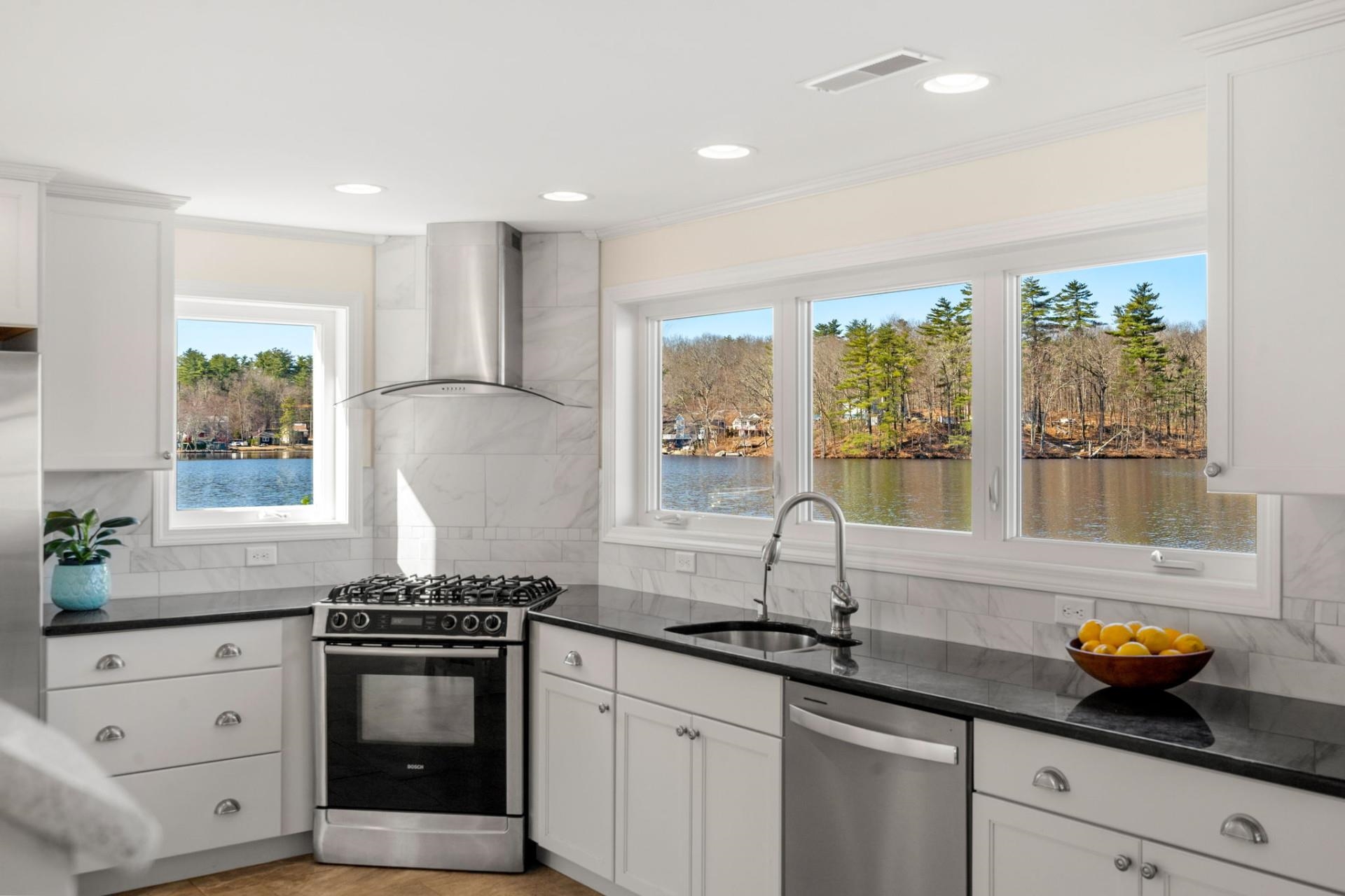 105 Shadow Lake Road Salem, NH 03079 - Photo 17 of 38