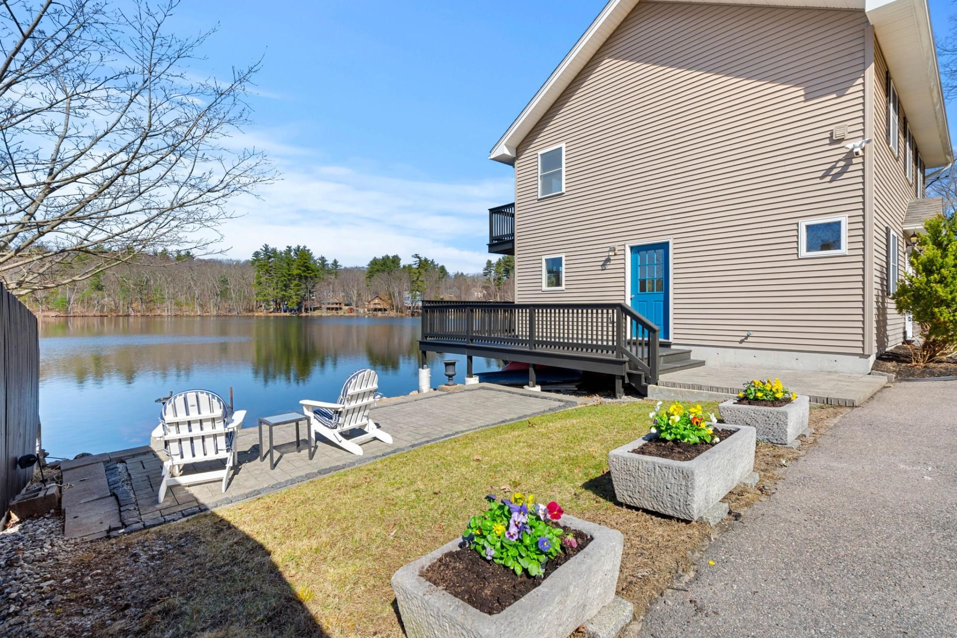 105 Shadow Lake Road Salem, NH 03079 - Photo 2 of 38