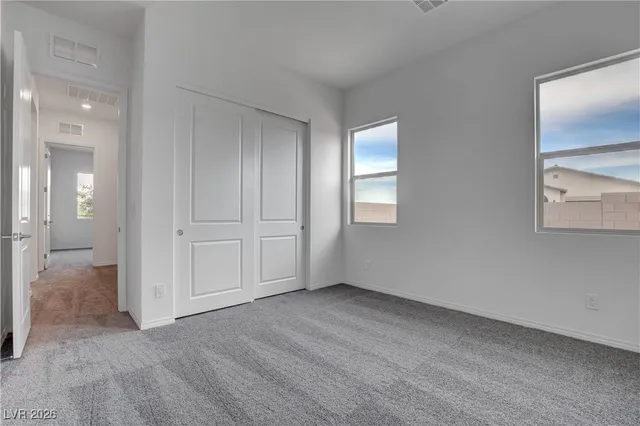 $3,250 | 85 Sarabeth Street, Las Vegas, NV 89138