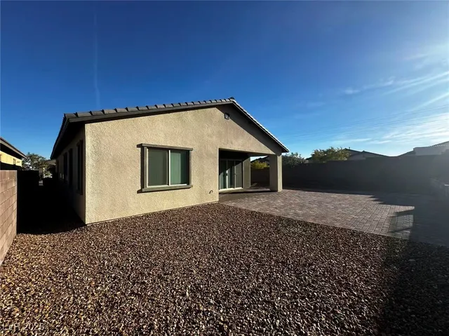 $3,250 | 85 Sarabeth Street, Las Vegas, NV 89138