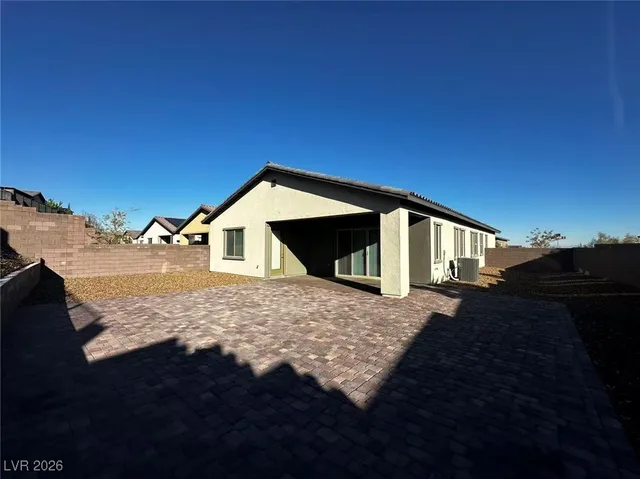$3,250 | 85 Sarabeth Street, Las Vegas, NV 89138
