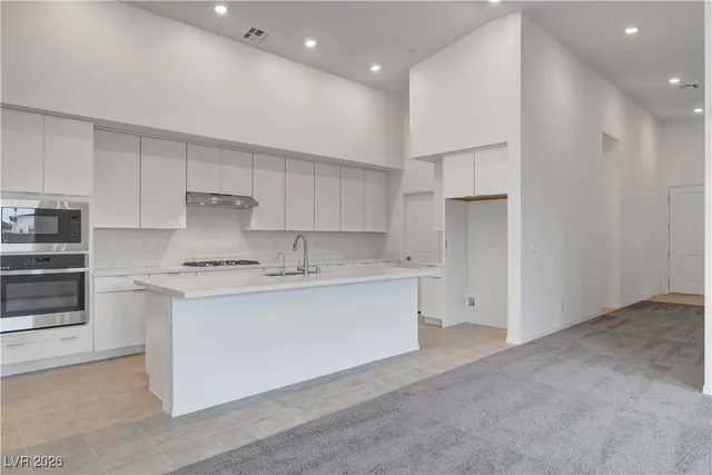 $3,250 | 85 Sarabeth Street, Las Vegas, NV 89138