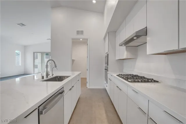 $3,250 | 85 Sarabeth Street, Las Vegas, NV 89138